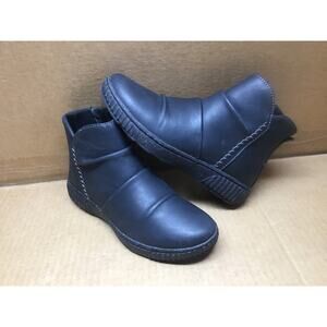 Clarks Caroline Rae Women's Size 6 Gray Leather Ankle Boots Booties